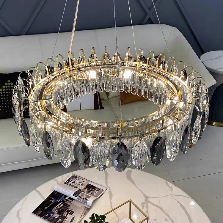 Eleganter Kristall Kronleuchter für Wohnzimmer & Esszimmer – Luxus Deckenlampe mit Tropfen-Kristallen & Goldrahmen – Modern Glamour Design