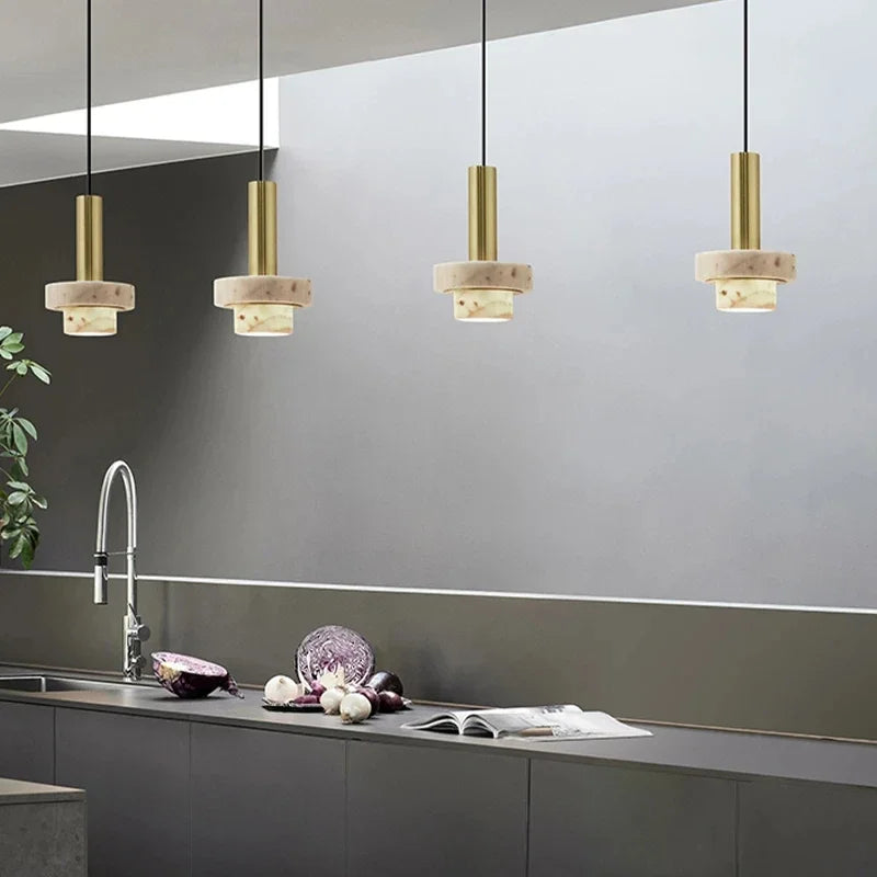 Design Pendelleuchte mit Marmor-Effekt für Küche, Theke oder Essbereich – Hochwertige Hängelampe mit modernem Look