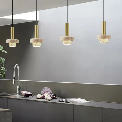 Design Pendelleuchte mit Marmor-Effekt für Küche, Theke oder Essbereich – Hochwertige Hängelampe mit modernem Look