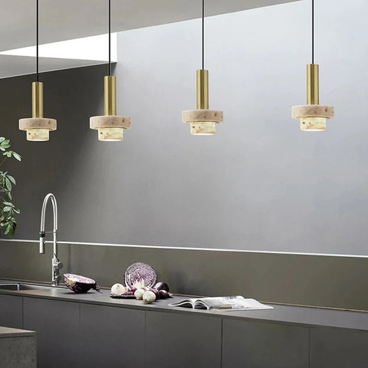 Design Pendelleuchte mit Marmor-Effekt für Küche, Theke oder Essbereich – Hochwertige Hängelampe mit modernem Look