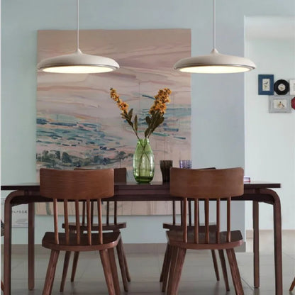 Minimalistische UFO-Hängeleuchte – Flache LED-Pendelleuchte für Esstisch, Küche oder Büro