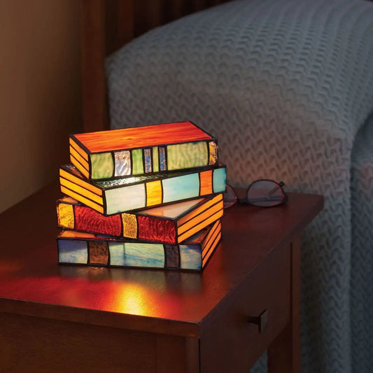 Tiffany Stil Buntglas Bücher Lampe – Kreative Tischleuchte im Buchdesign für Leseecken und Dekoration
