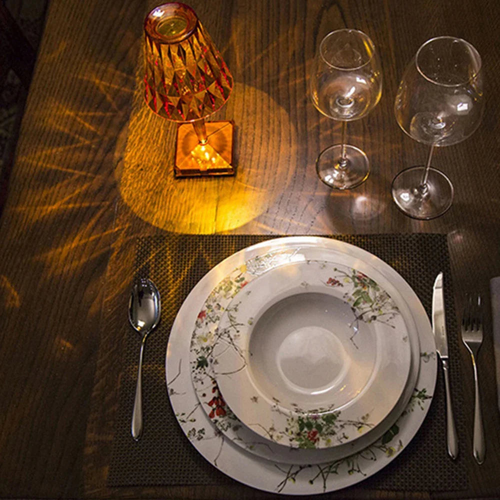 Acryl Kristall Tischlampe – Kunstvolles Design, Dimmbar, Energiesparend, Ideal für Wohnzimmer oder Schlafzimmer