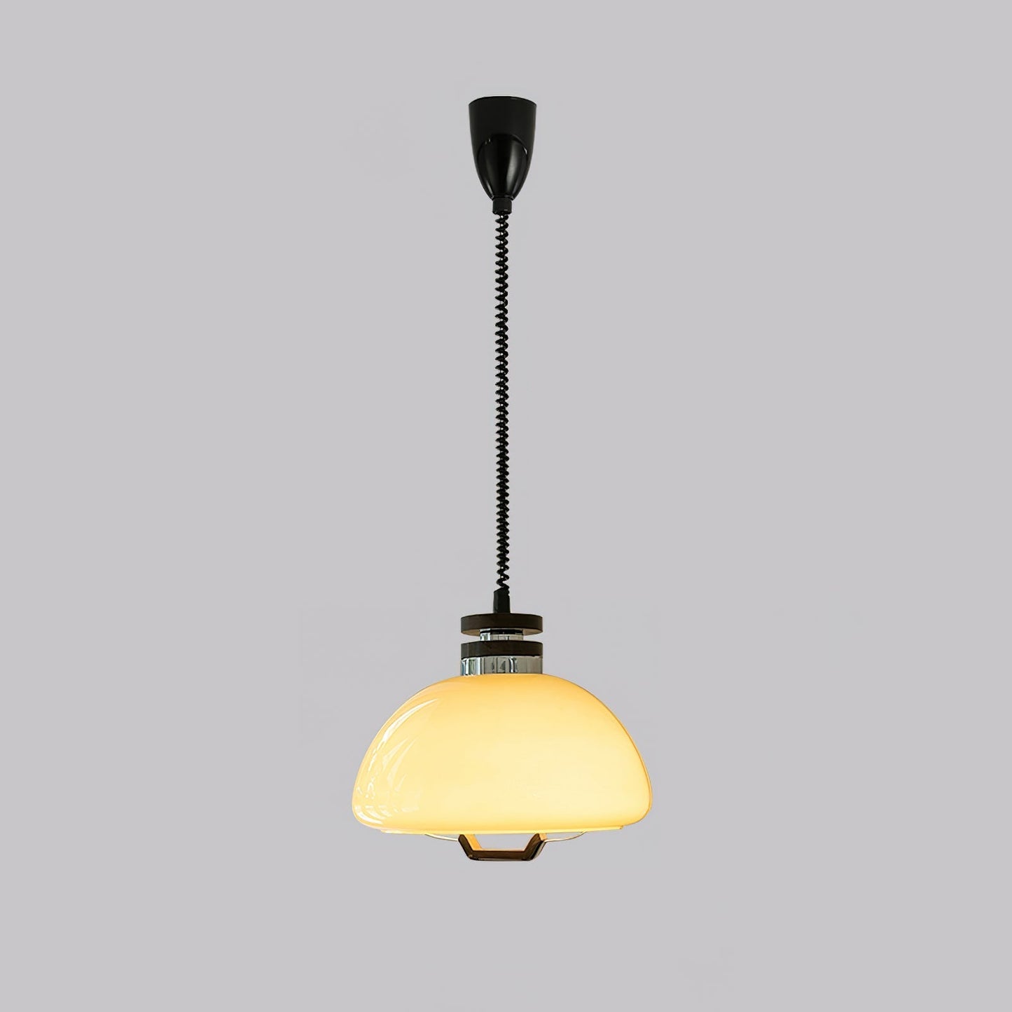 Retro Pendelleuchte aus Glas – Opalweißes Hängelicht mit Chromdetails für Küche, Esstisch & Loft