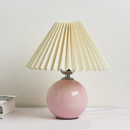 Elegante Tischlampe im Vintage-Stil - Antikes Design mit Plissee-Lampenschirm, Retro-Tischleuchte für Wohnzimmer & Schlafzimmer, Dekorativ und Stilvoll