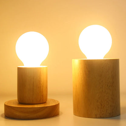 Retro Holz Tischlampe mit Lichterkugel – Dekorative Beleuchtung für Zuhause
