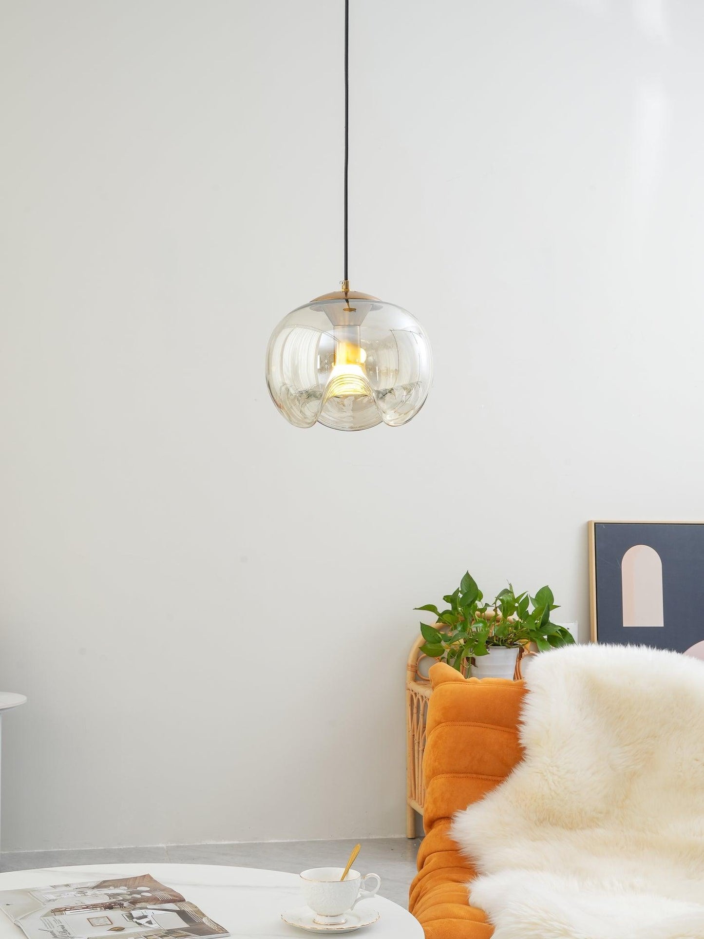 Moderne Pendelleuchte aus Glas – Rauchglas Designlampe mit Vintage-Look für Esszimmer & Wohnzimmer