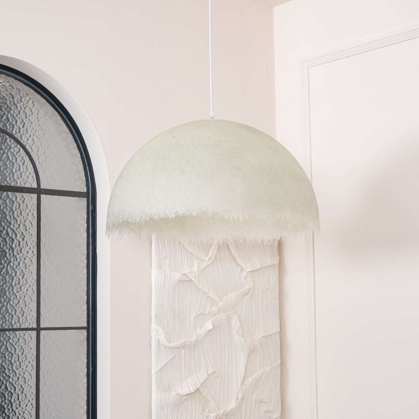 Handgefertigte Hängelampe im Dome-Design – Weiche Faseroptik für gemütliche Wohnräume