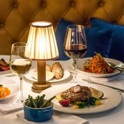 Dimmbarer Stoff-Tischleuchte