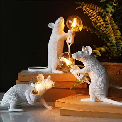 Table lamp with mouse in Art Deco style