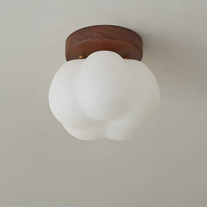 Deckenleuchte in Wolkenform – LED Aufbaulampe mit Holzsockel für Kinderzimmer, Schlafzimmer & Wohnzimmer
