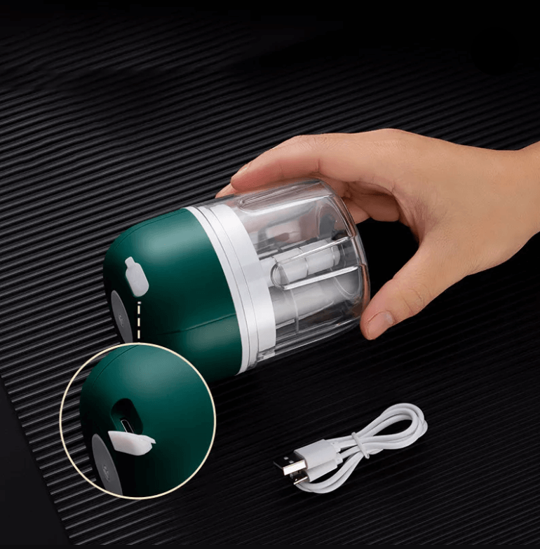 Elektrischer Mini Zerkleinerer – Kabelloser USB-Lade Knoblauchschneider & Multizerkleinerer für Gemüse, Nüsse, Kräuter & Saucen – 250ml