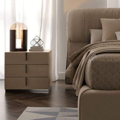 Moderne Stehlampe im futuristischen Design – Elegante LED-Säulenleuchte mit Glaskugel für Wohnzimmer & Büro