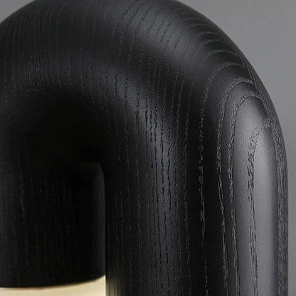 Design Tischleuchte mit gebogenem Holz-Element – Moderne LED-Lampe für Wohnzimmer, Schlafzimmer & Büro – Dekorative Beleuchtung für skandinavischen Einrichtungsstil