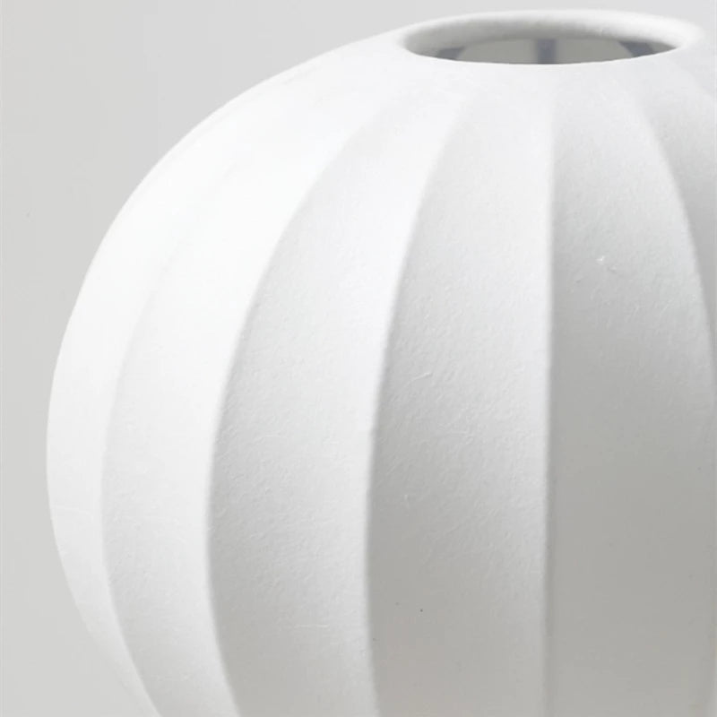 Deko Ballon-Tischlampe – Elegante LED-Lampe für Wohnzimmer und Schlafzimmer