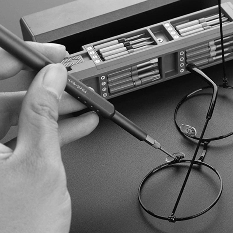 Multifunktionales Präzisions‑Schraubendreher‑Set mit 40 Bits, 360° Rotationsgriff & Magnetspitze