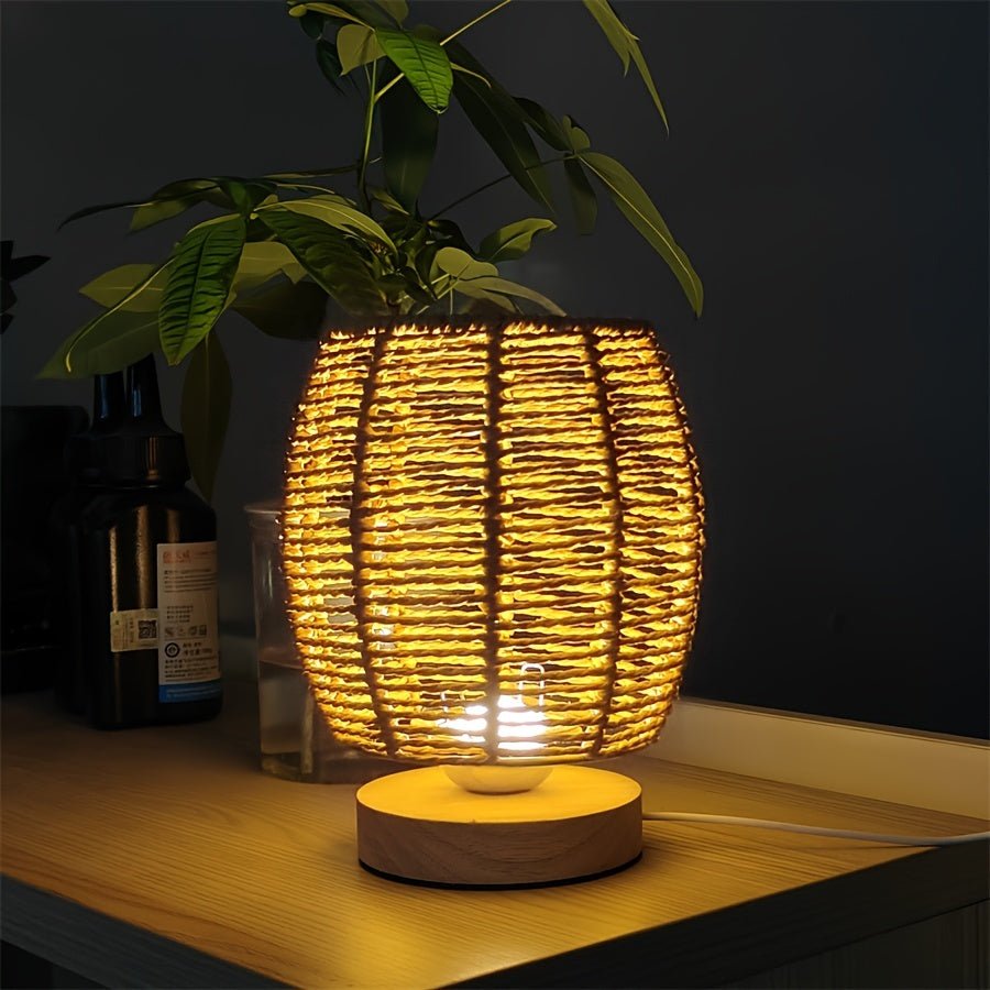 NaturLicht - Handgefertigte Holz-Tischlampe mit warmem LED-Leuchten