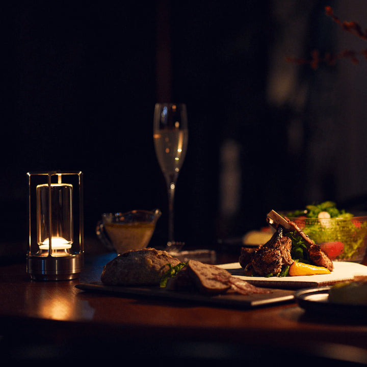 Kabellose wiederaufladbare Tischleuchte