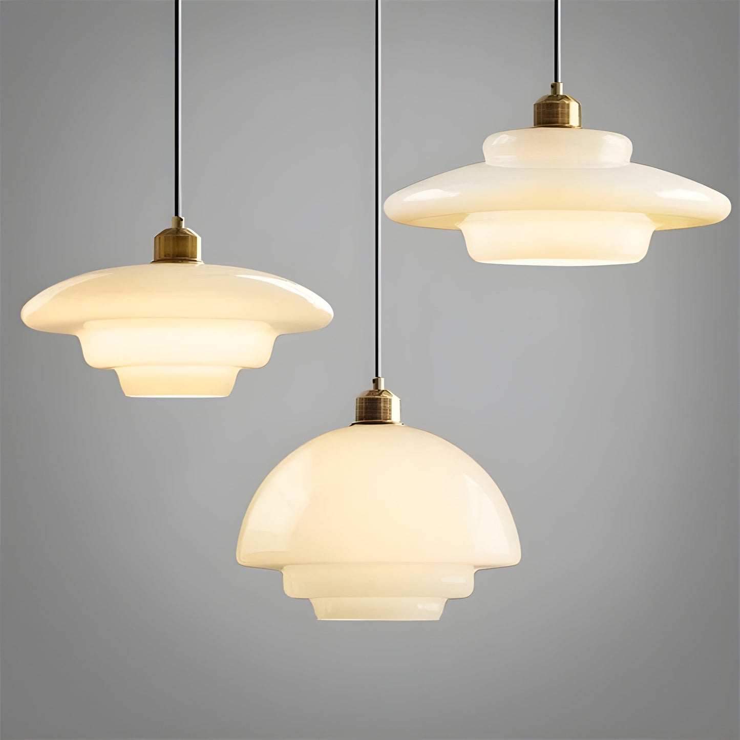 IvoryGlow Light - Moderne Hängeleuchte aus elfenbeinfarbenem Glas