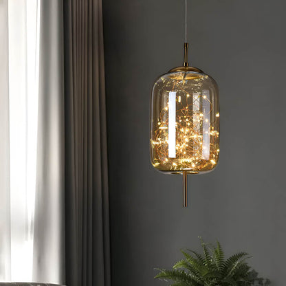Moderne Glas-Pendelleuchte mit funkelndem Lichterspiel – Designer-Hängelampe für Esszimmer, Wohnzimmer & Hotellobby