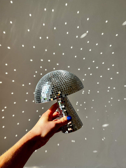 Tatiana Disco Ball Pilz