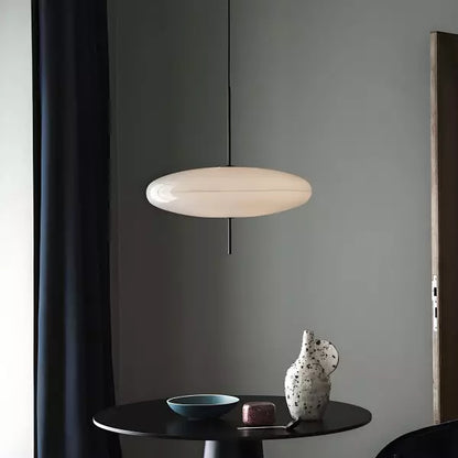 Minimalistische Pendelleuchte „UFO Style“ – Moderne Hängelampe in Schwarz-Weiß für Esstisch, Küche oder Büro