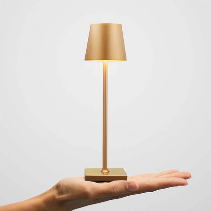 Stilvolle Tragbare LED-Taschenlampe aus Aluminium – Dimmbar, Spritzwassergeschützt, Ideal für Outdoor & Reisen