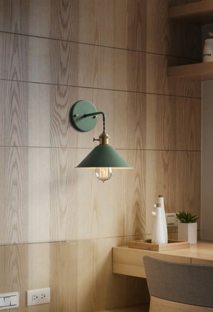 Bunte Vintage-Wandlampen