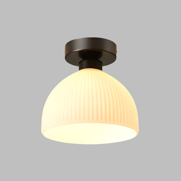 Wasserfeste Deckenleuchte für Balkon & Terrasse – Elegantes Design in Gold & Weiß, Outdoor geeignet, IP44 Schutzklasse