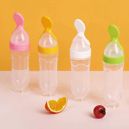 Silikon Babyflasche mit Löffelaufsatz – Einhändige Fütterung ohne Kleckern, BPA-frei & Tragbar