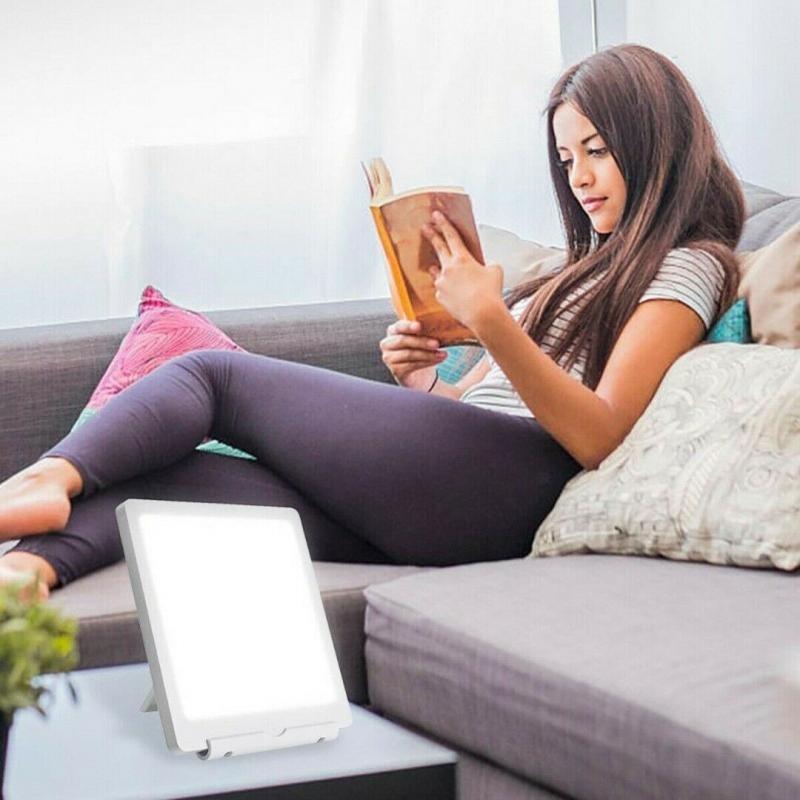 LED Vitamin-D-Lampe – Tragbare Tageslichtlampe mit 10.000 Lux Lichttherapie für bessere Stimmung, Fokus & Energie