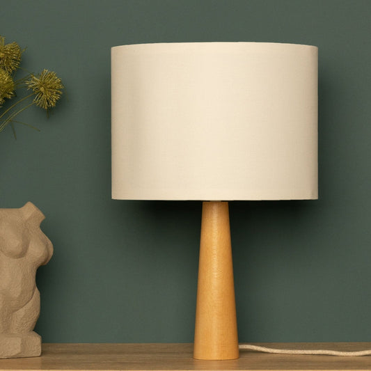 Minimalistische Holztischlampe mit Stoffschirm - Skandinavisches Design für Wohnzimmer & Schlafzimmer, natürliche Beleuchtung
