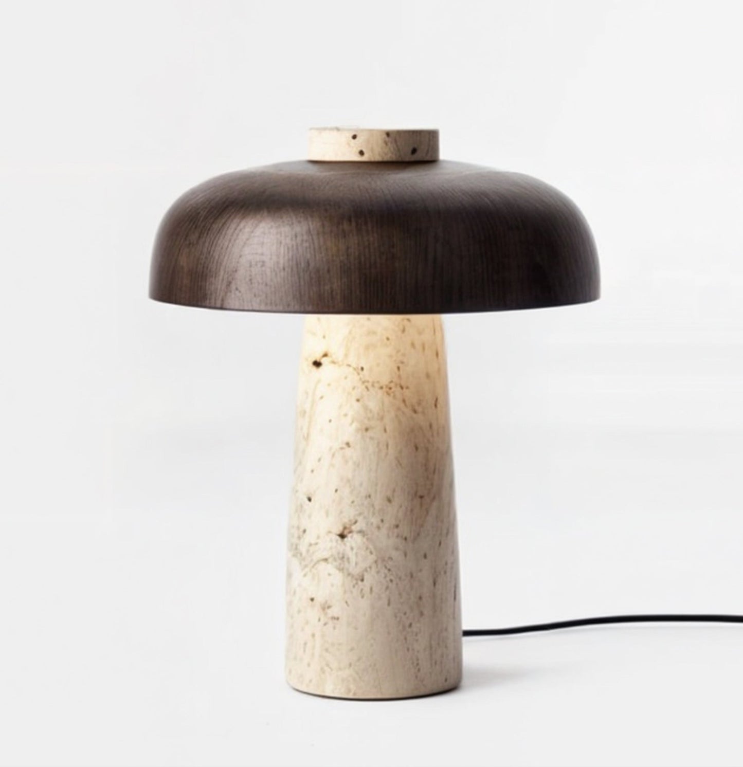 Design Tischlampe mit Travertin-Sockel & schwarzem Metallschirm – Modernes Wohnaccessoire für Wohnzimmer & Schlafzimmer