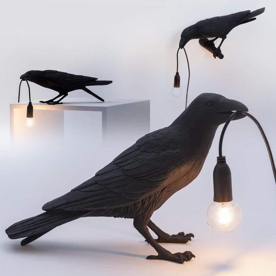 Die Rabenvogel-Lampe